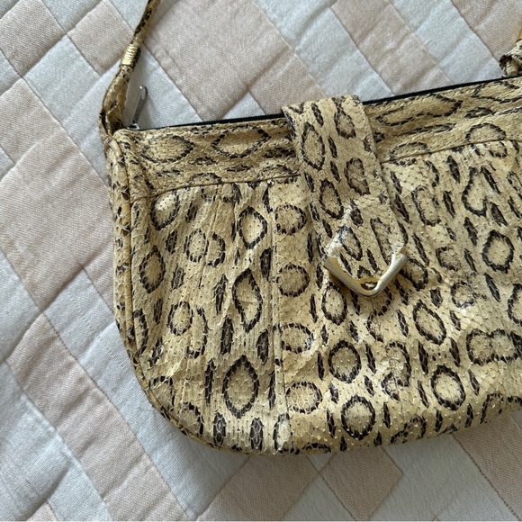 Vintage Authentic Snakeskin Purse, Very Unique - Picture 3 of 7